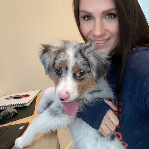 Meet your Posher, Kimberly - Picture 2 of 4